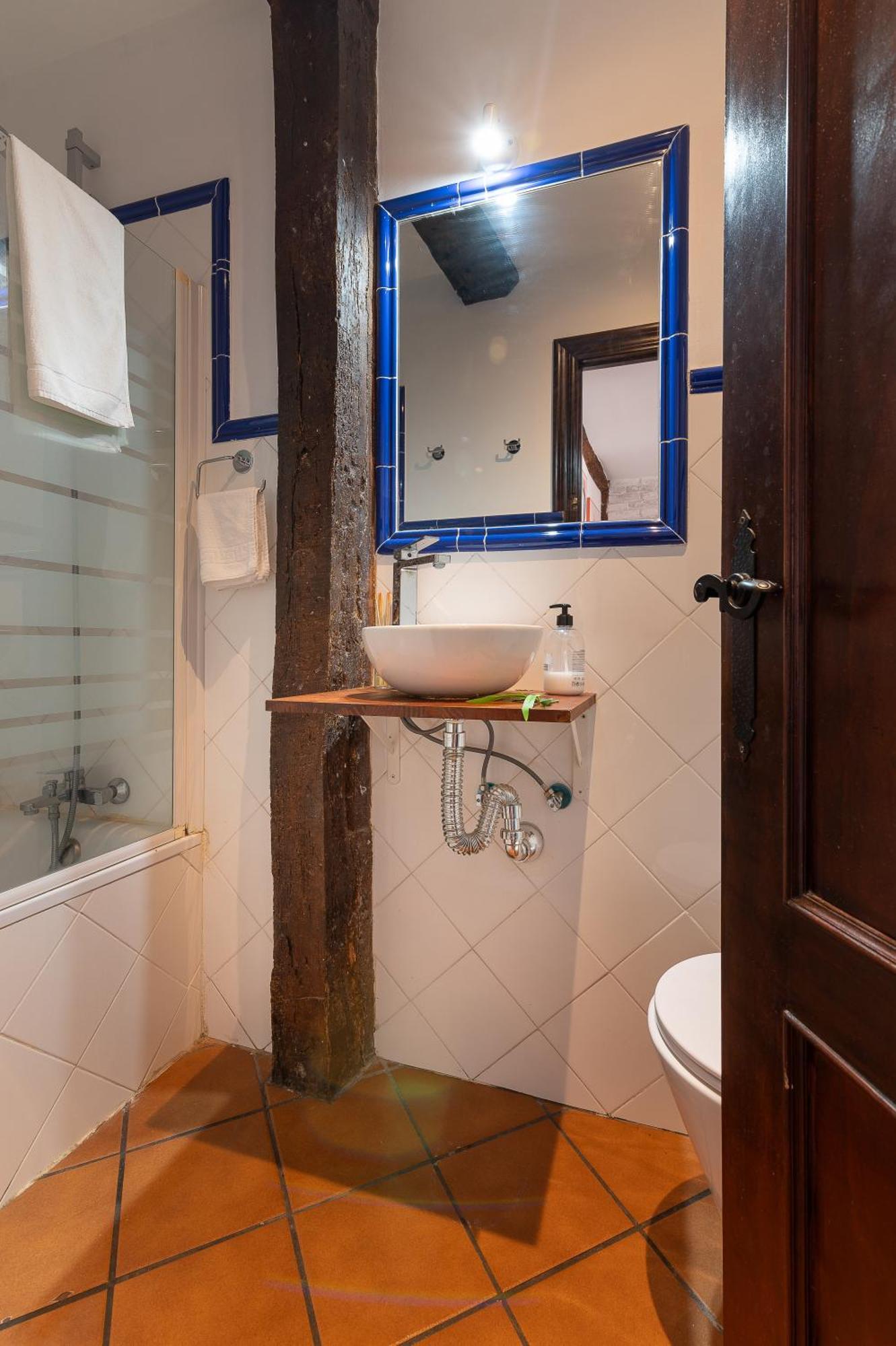 Apartamento En El Corazon De La Ciudad Junto A Las Estaciones سانتاندر المظهر الخارجي الصورة