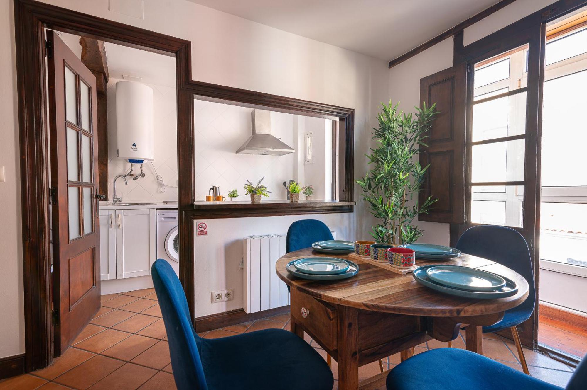 Apartamento En El Corazon De La Ciudad Junto A Las Estaciones سانتاندر المظهر الخارجي الصورة