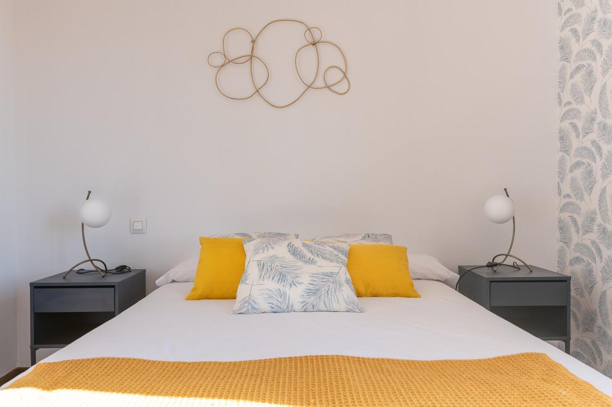 Apartamento En El Corazon De La Ciudad Junto A Las Estaciones سانتاندر المظهر الخارجي الصورة