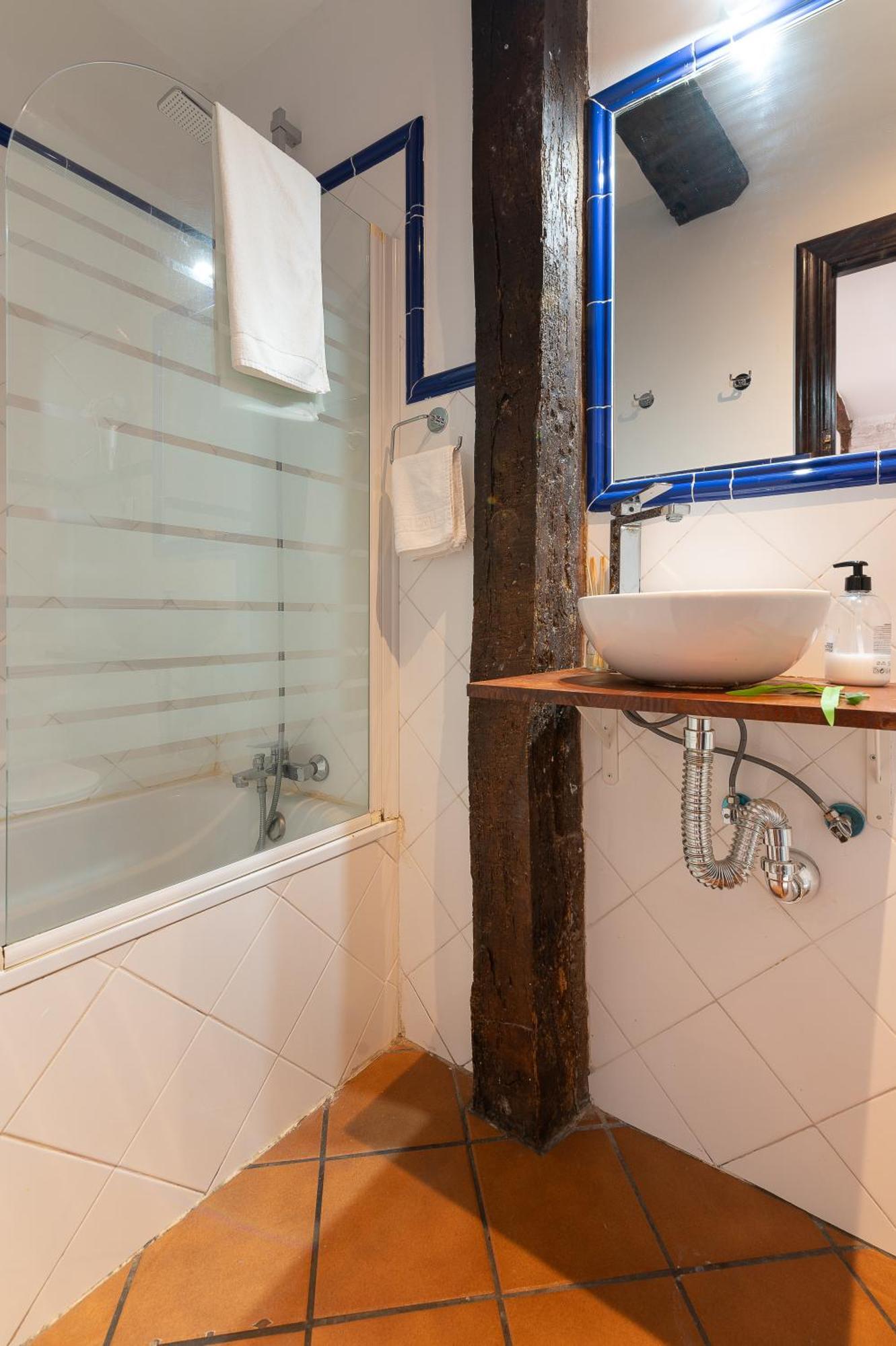 Apartamento En El Corazon De La Ciudad Junto A Las Estaciones سانتاندر المظهر الخارجي الصورة